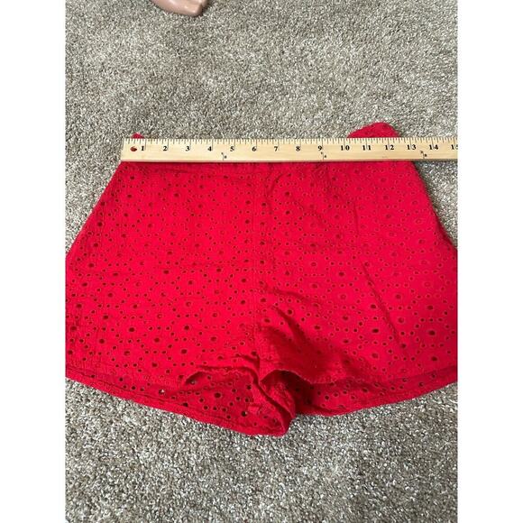 Forever 21 red shorts eyelet patterned zip up SZ SM high waisted lightweight - Picture 5 of 6